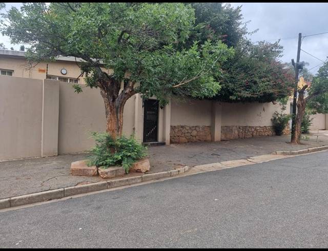 1 BEDROOM PROPERTY TO RENT IN NORWOOD